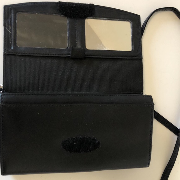 Buxton Black Leather Long Bifold Organizer Wallet with cellphone case - Picture 8 of 11